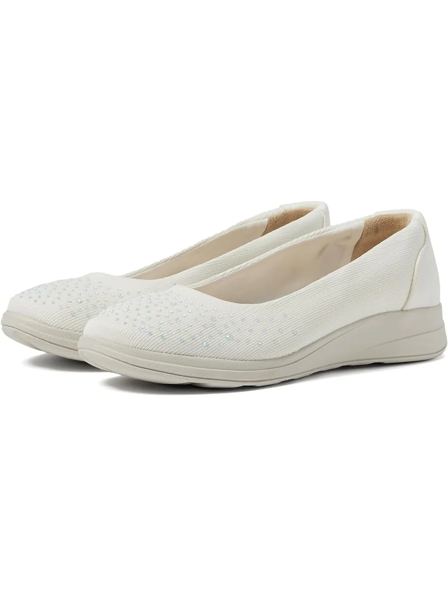 Туфли на плоской подошве Bzees Golden Bright Slip-On Loafers — 1