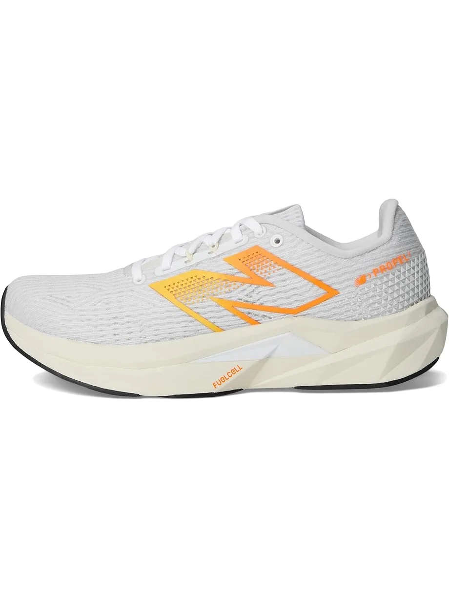 Женские кроссовки New Balance Fuelcell Propel V5 — 4