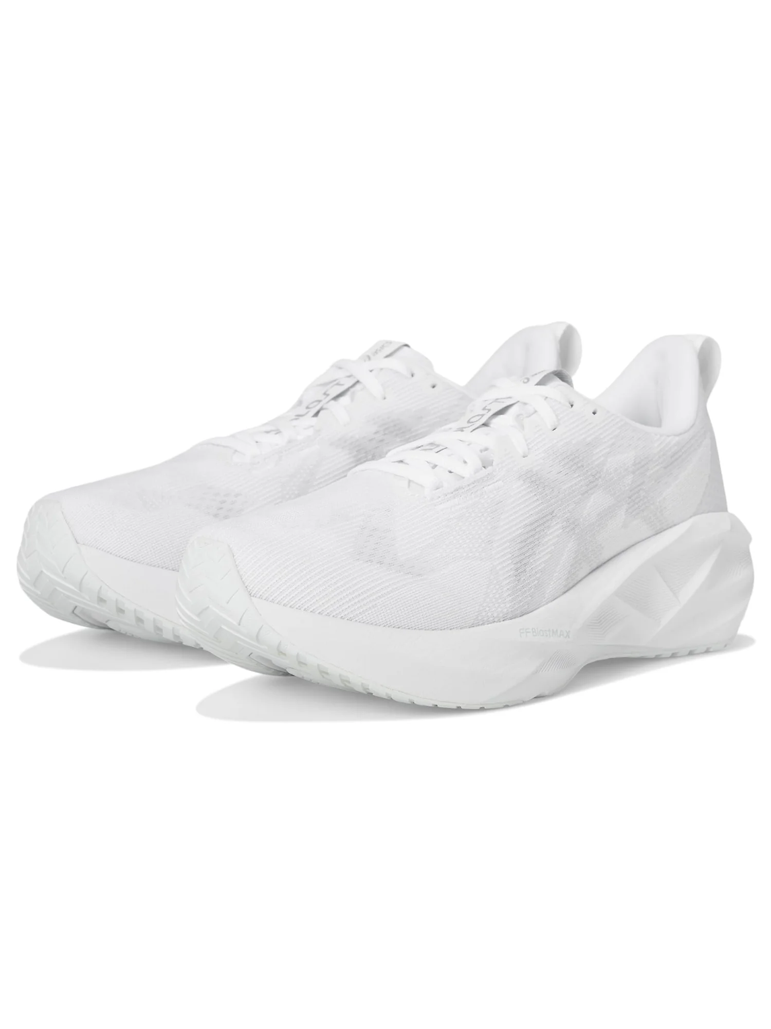 Кроссовки ASICS Novablast 5 — 1