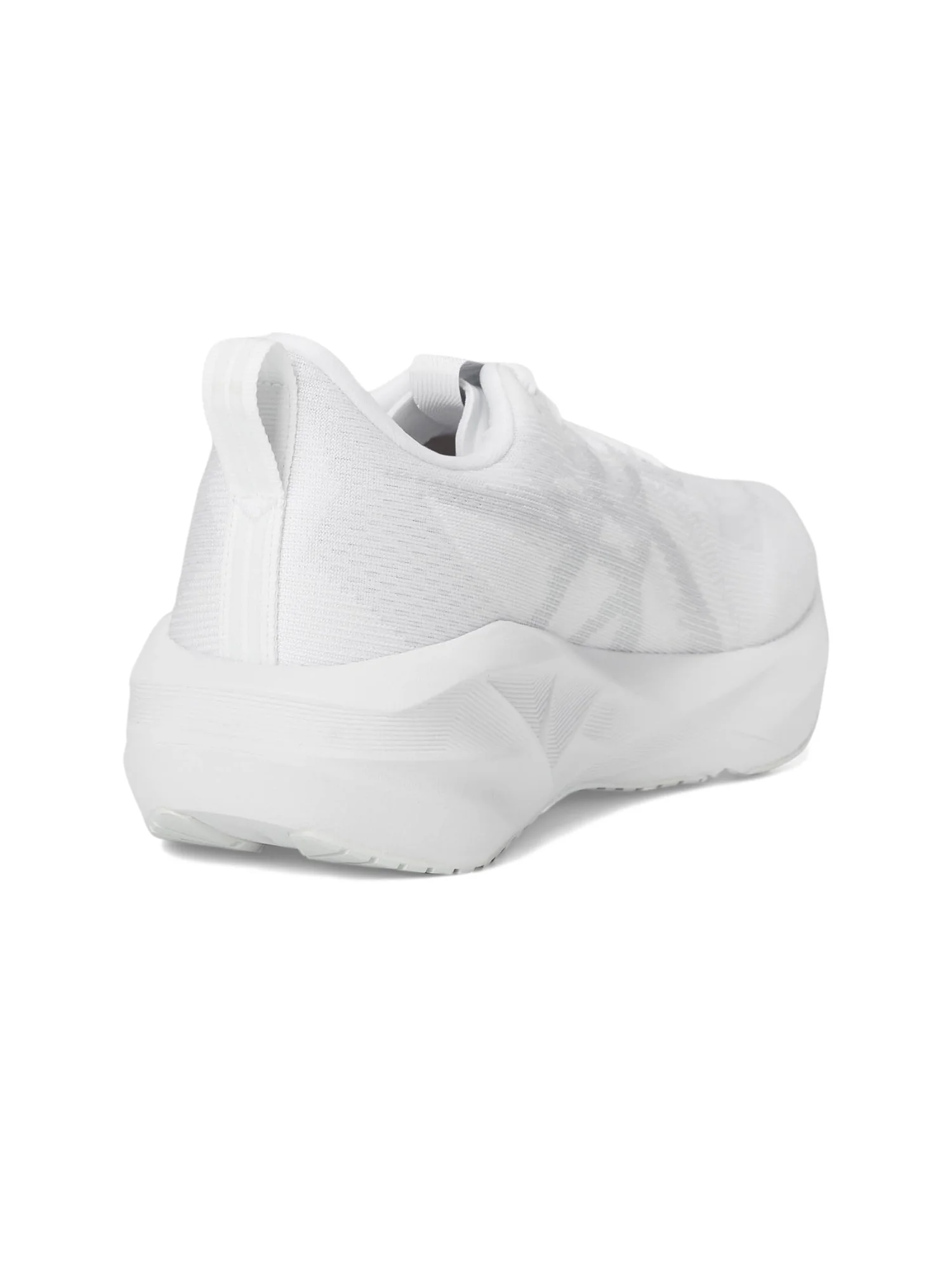 Кроссовки ASICS Novablast 5 — 5