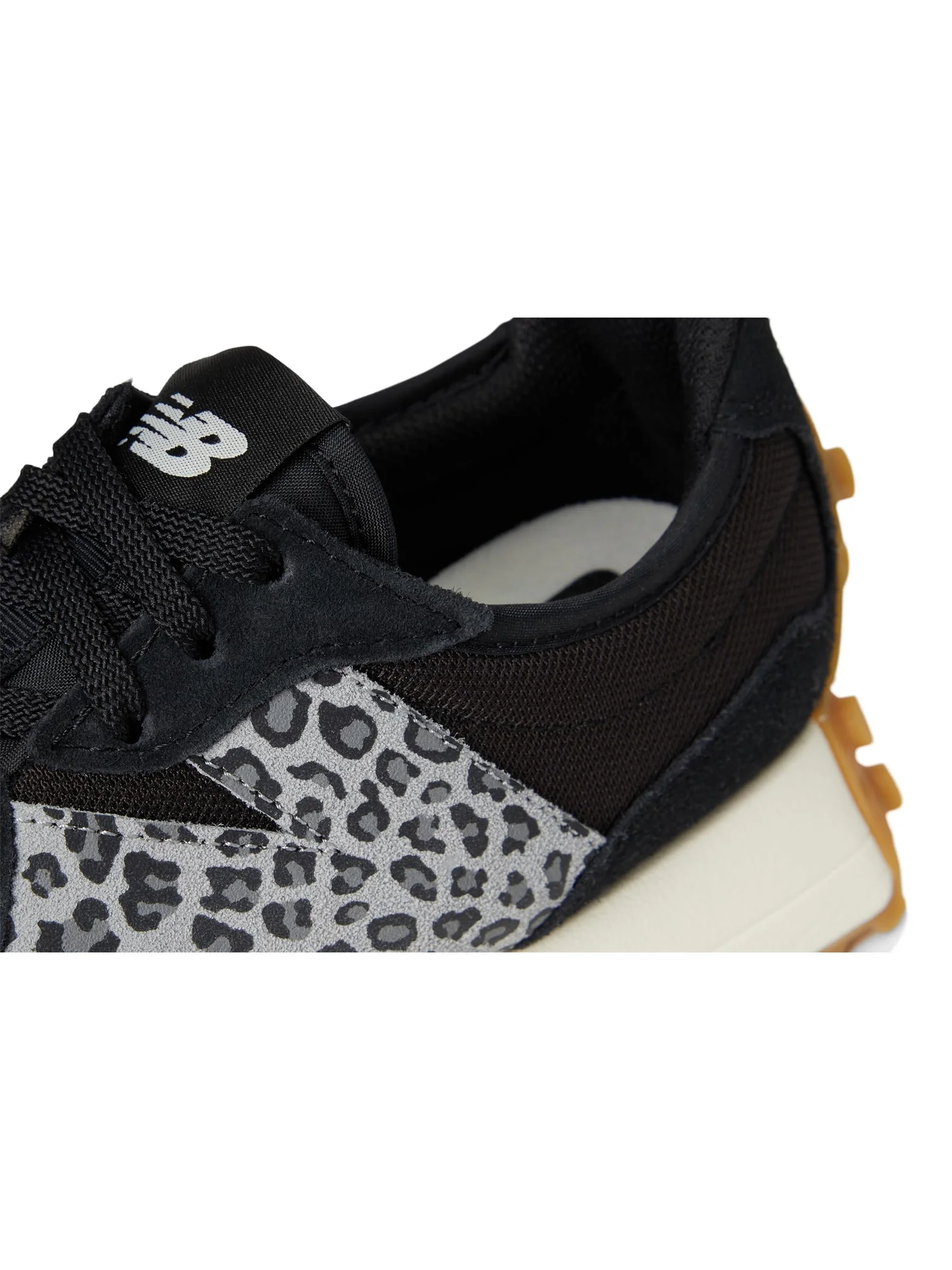 Кроссовки New Balance Classics 327 — 6