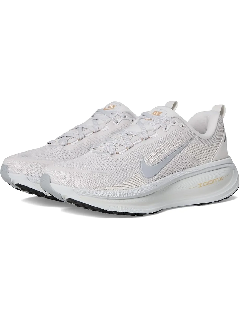Кроссовки Nike Vomero 18 — 1