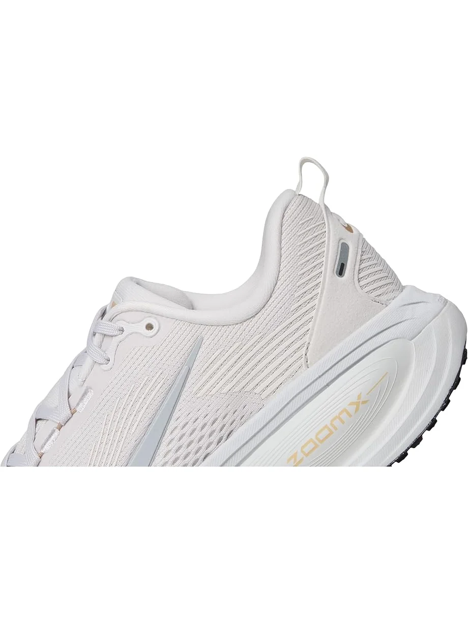 Кроссовки Nike Vomero 18 — 6