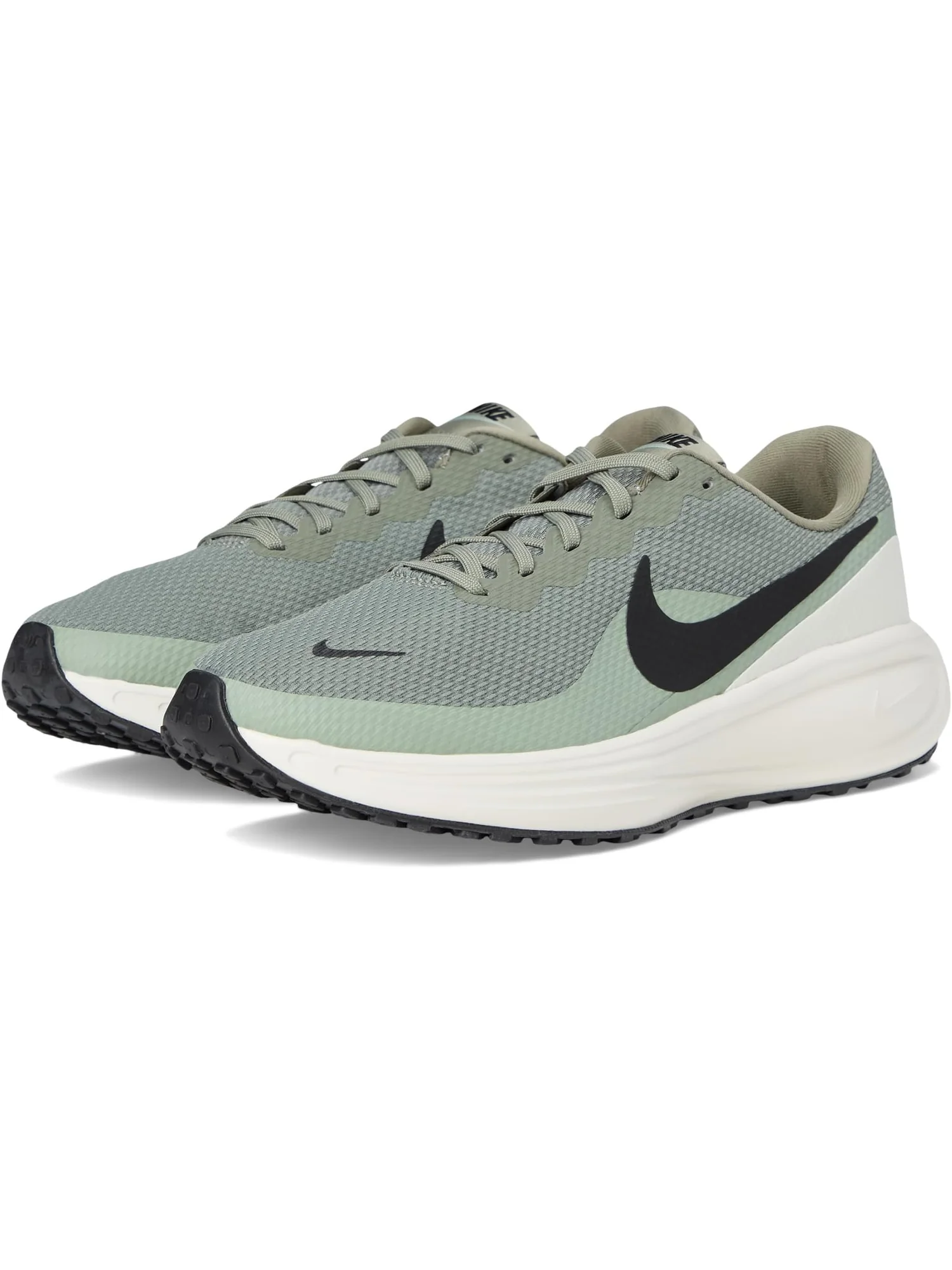 Кроссовки Nike Revolution 8 — 1