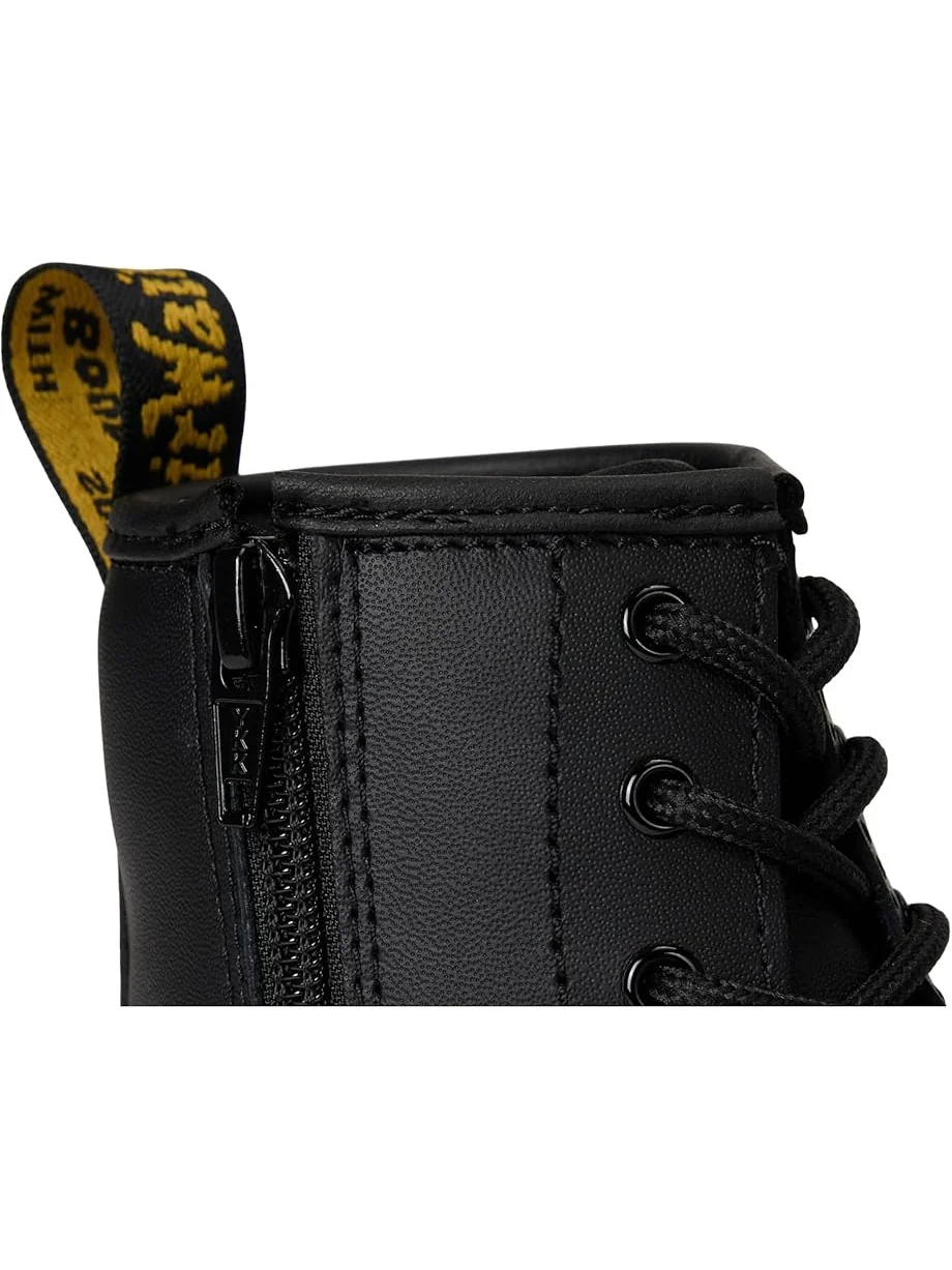 Ботинки Dr. Martens Kid's Collection 1460 Youth Lace Up Fashion Boot — 6