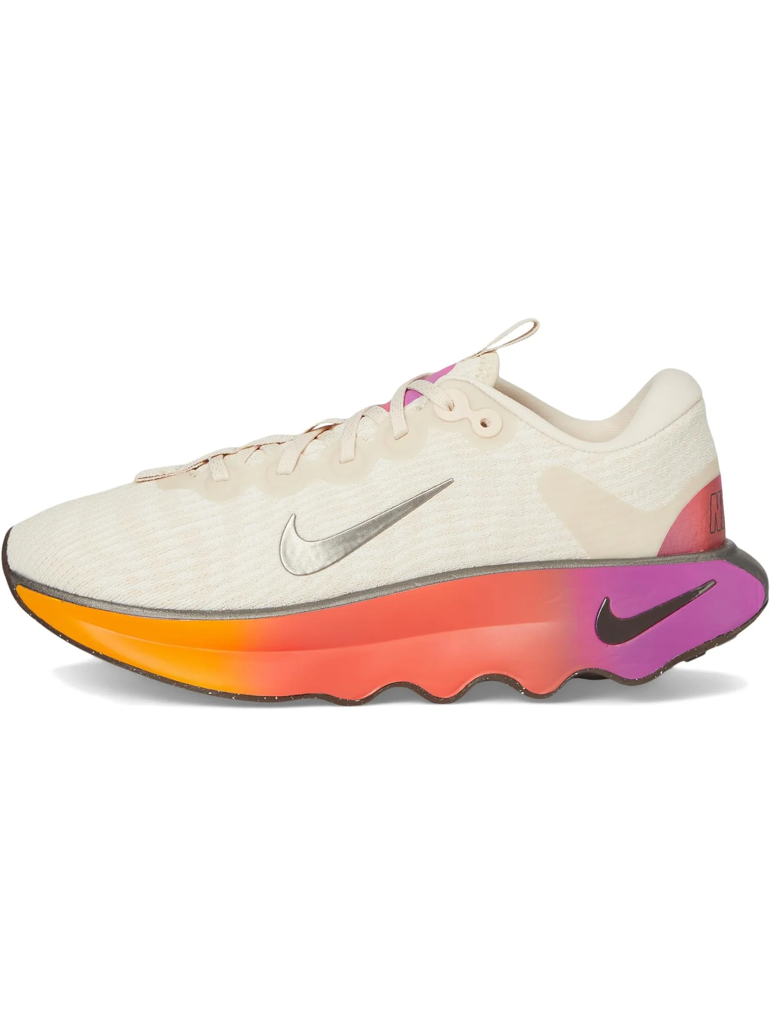 Кроссовки Nike Motiva Special Edition — 4