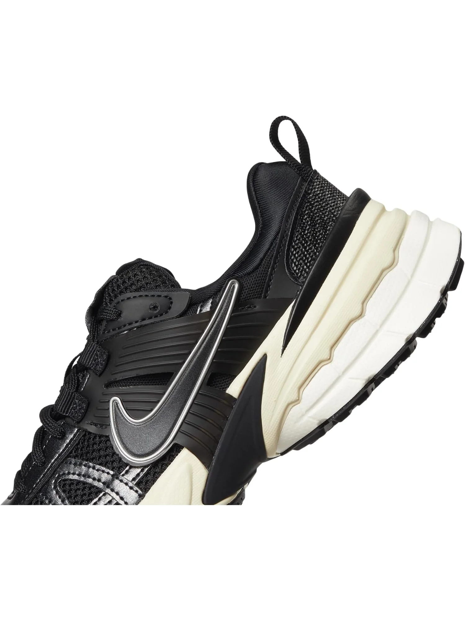 Кроссовки Nike Women's V2K Run — 6