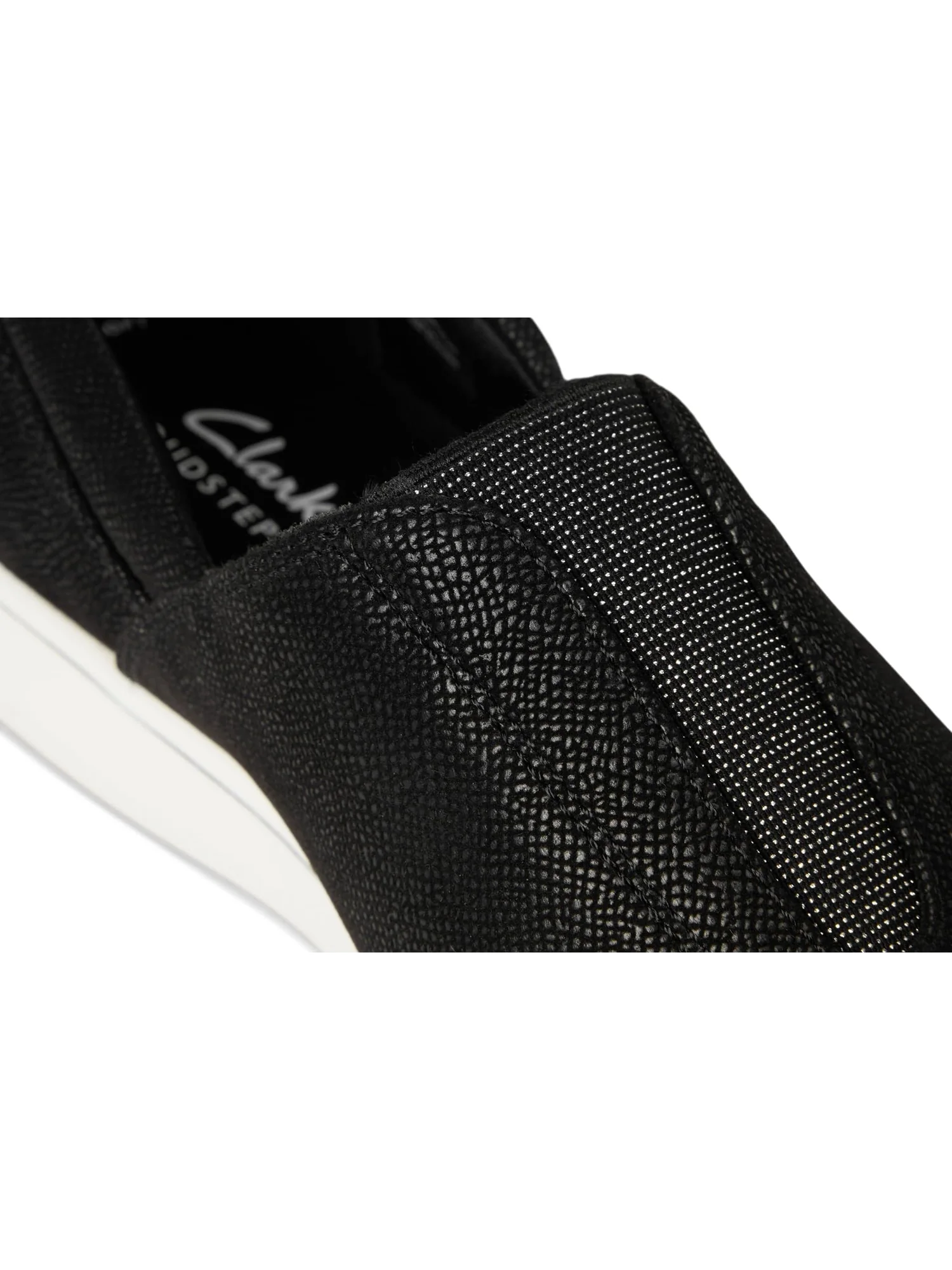 Кроссовки Clarks Women's Breezesky Ria — 6