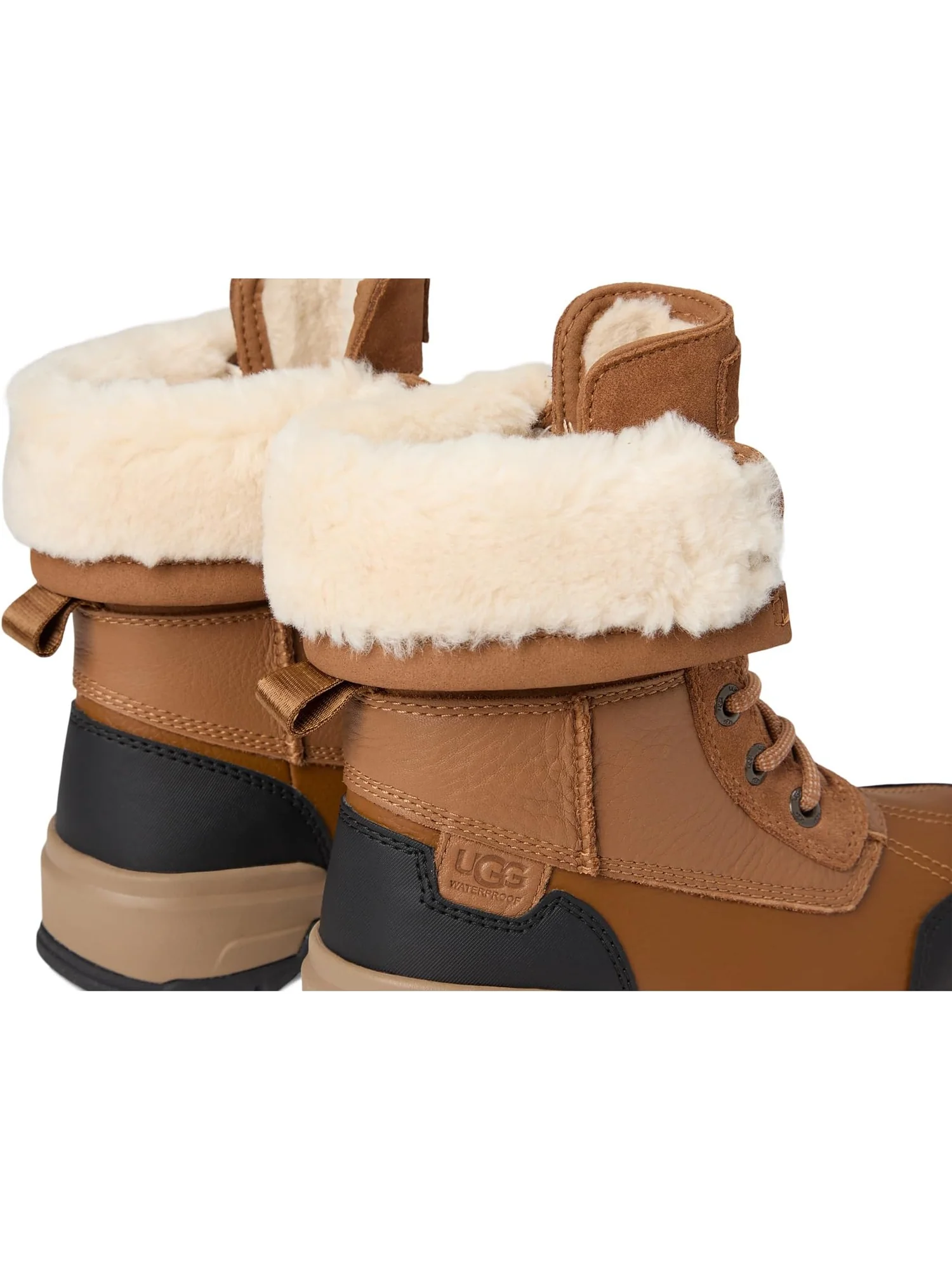 Ботинки UGG Kids  Adirondack Boots XXV — 6