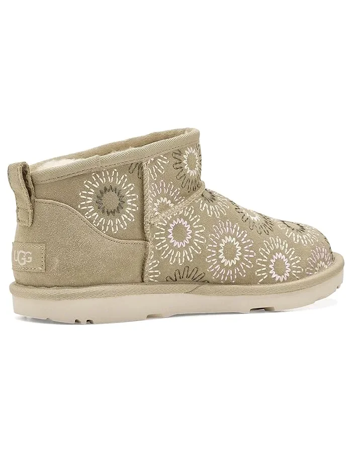 Ботинки с вышивкой Classic Ultra Mini Sun Stitched UGG Kids — 4