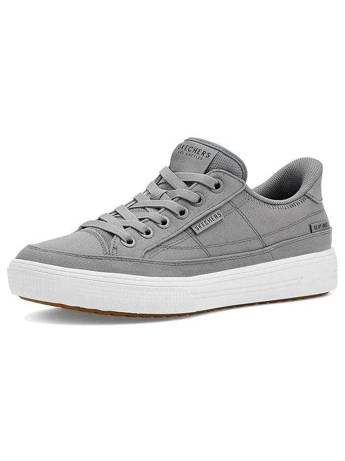 Кроссовки с технологией Arch Fit Arcade See Ya There SKECHERS — 2