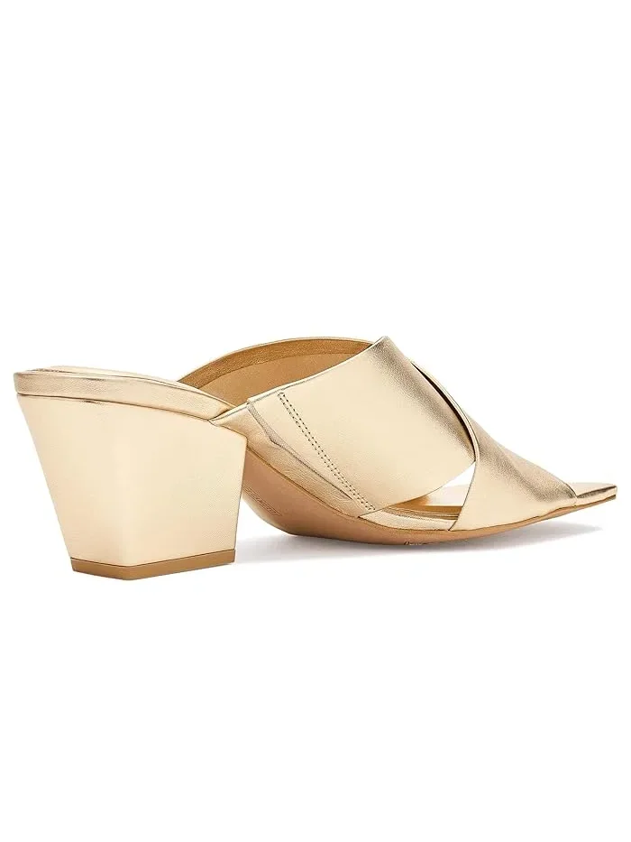 Босоножки-мюли с перекрестными ремешками Kespa Cross Band Vince Camuto — 4