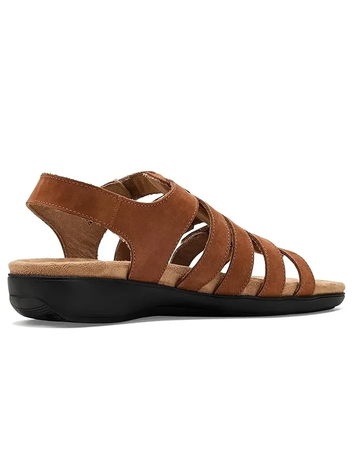 Сандалии с металлическими заклепками Rikki Studs Trotters, Luggage Nubuck — 4