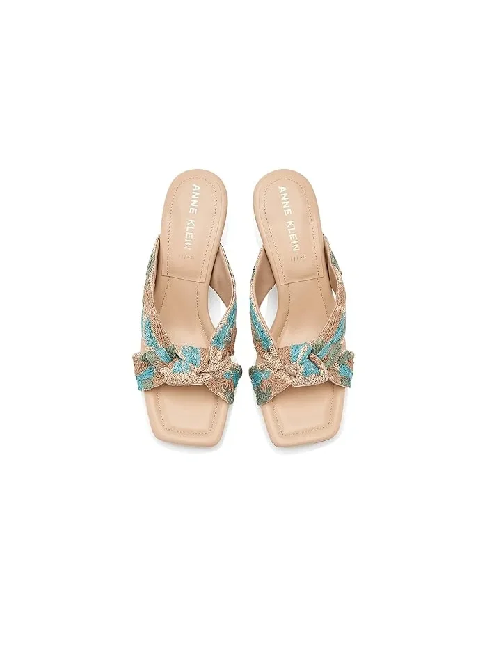 Босоножки на каблуке с узлом Anne Klein — 3