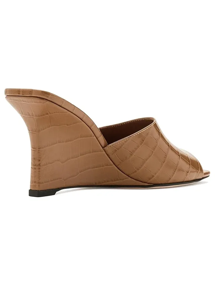 Босоножки на танкетке Vinnie Wedge Mule 85 Stuart Weitzman, Doe — 4
