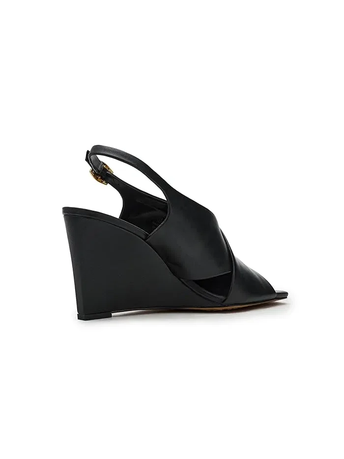 Босоножки на танкетке Ameira Criss-Cross Wedge Vince Camuto — 4
