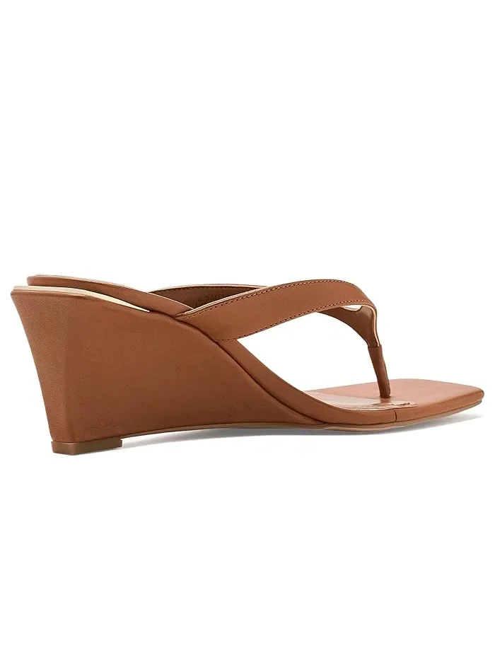 Босоножки на танкетке Cianna Vince Camuto — 4