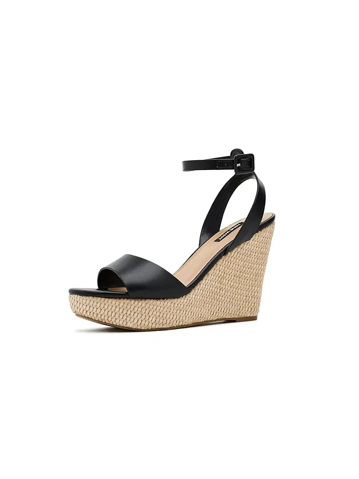 Босоножки на танкетке Hanlow Nine West — 1