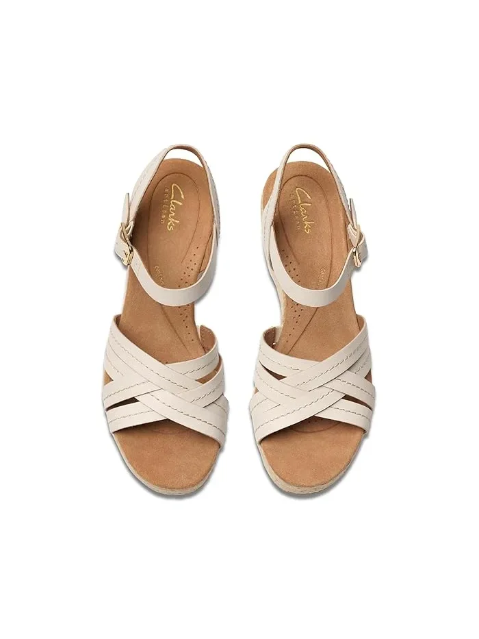 Босоножки на танкетке Sabina Strap Clarks — 3