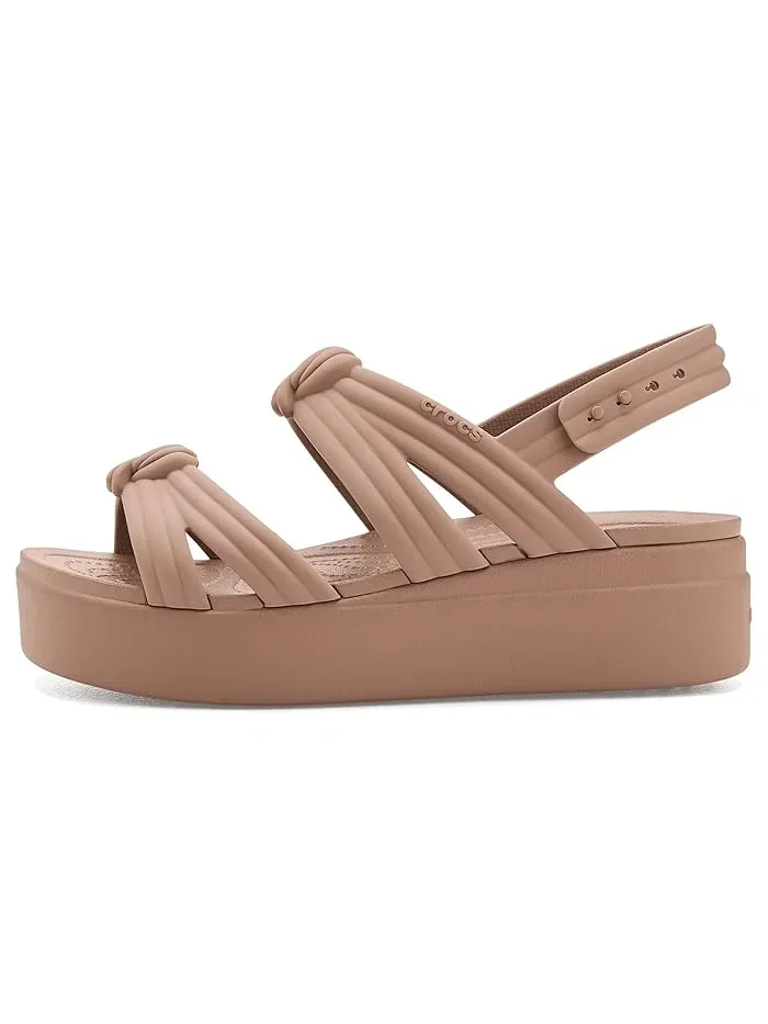 Туфли-лодочки на платформе Brooklyn Knot Low Wedge Crocs, Latte Knot — 5