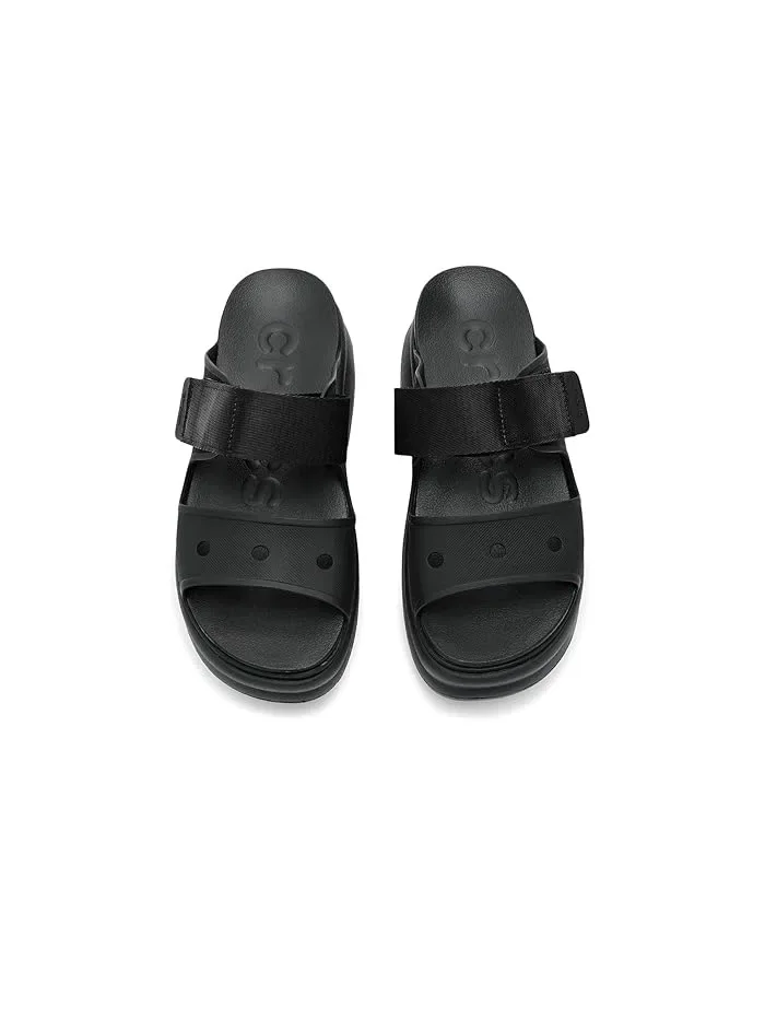 Босоножки на платформе Soho Two-Strap Crocs — 3