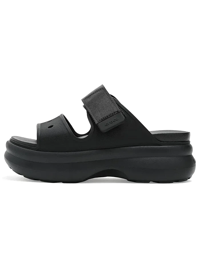 Босоножки на платформе Soho Two-Strap Crocs — 5