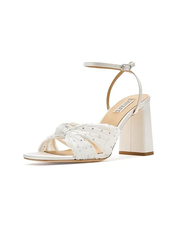 Туфли на каблуке с отделкой стразами Wila Badgley Mischka — 1