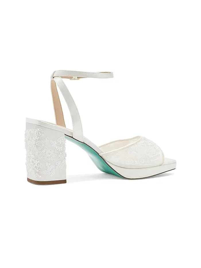 Туфли на каблуке Junie Blue by Betsey Johnson — 4