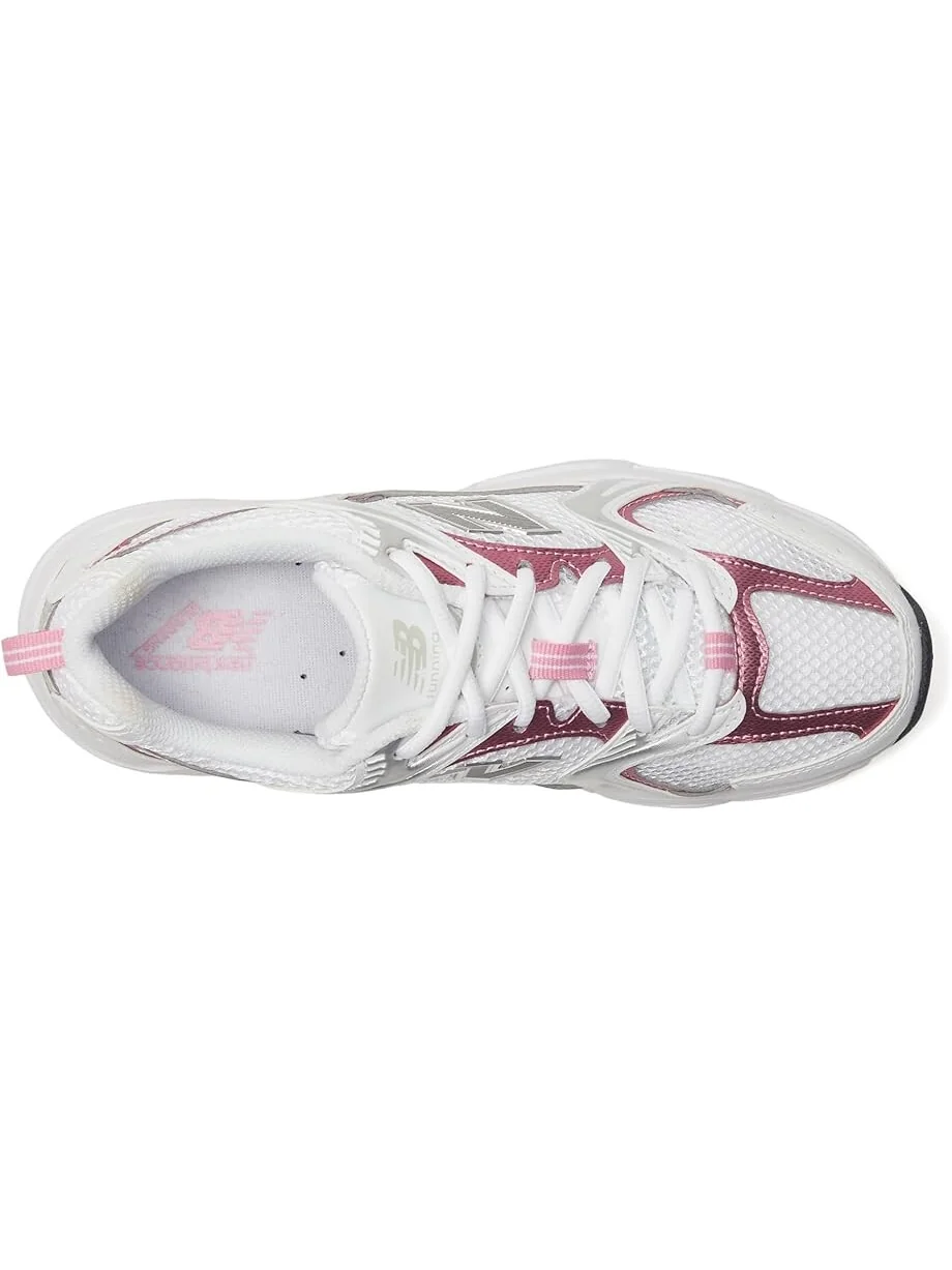 Кроссовки Unisex New Balance Classics 530 — изображение 2 из 8, белый/розовый