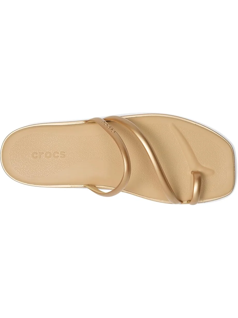 Сандалии Crocs Miami Toe Loop Sandal — изображение 2 из 7, металлик золотистый