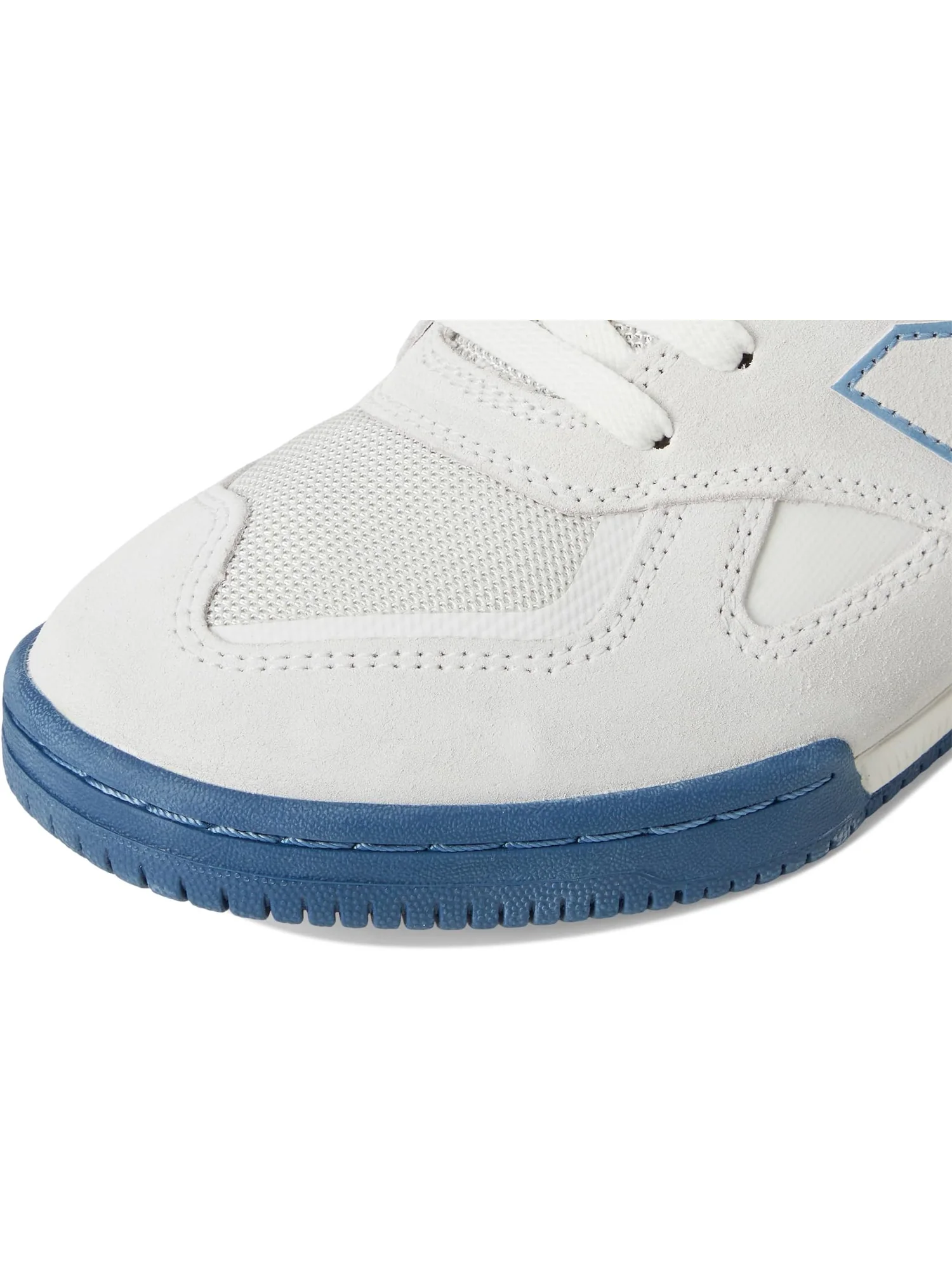 Кроссовки New Balance Numeric Unisex 600 Tom Knox — изображение 6 из 7, светлый серый