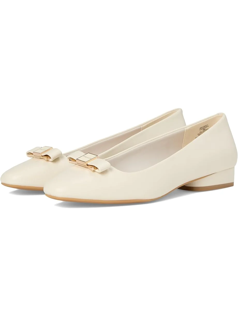 Женские балетки Anne Klein Cadey — изображение 1 из 7, кость