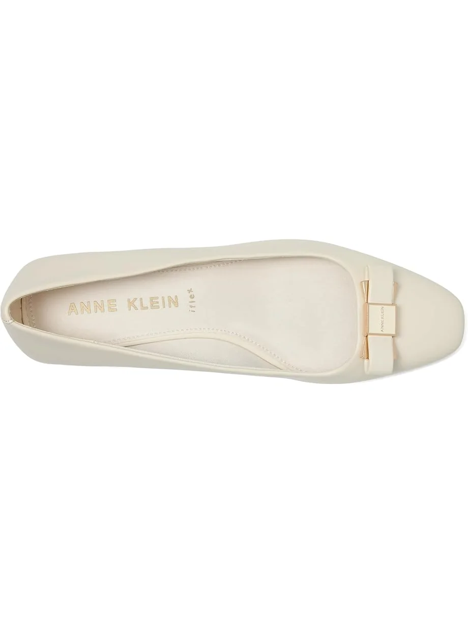 Женские балетки Anne Klein Cadey — изображение 2 из 7, кость