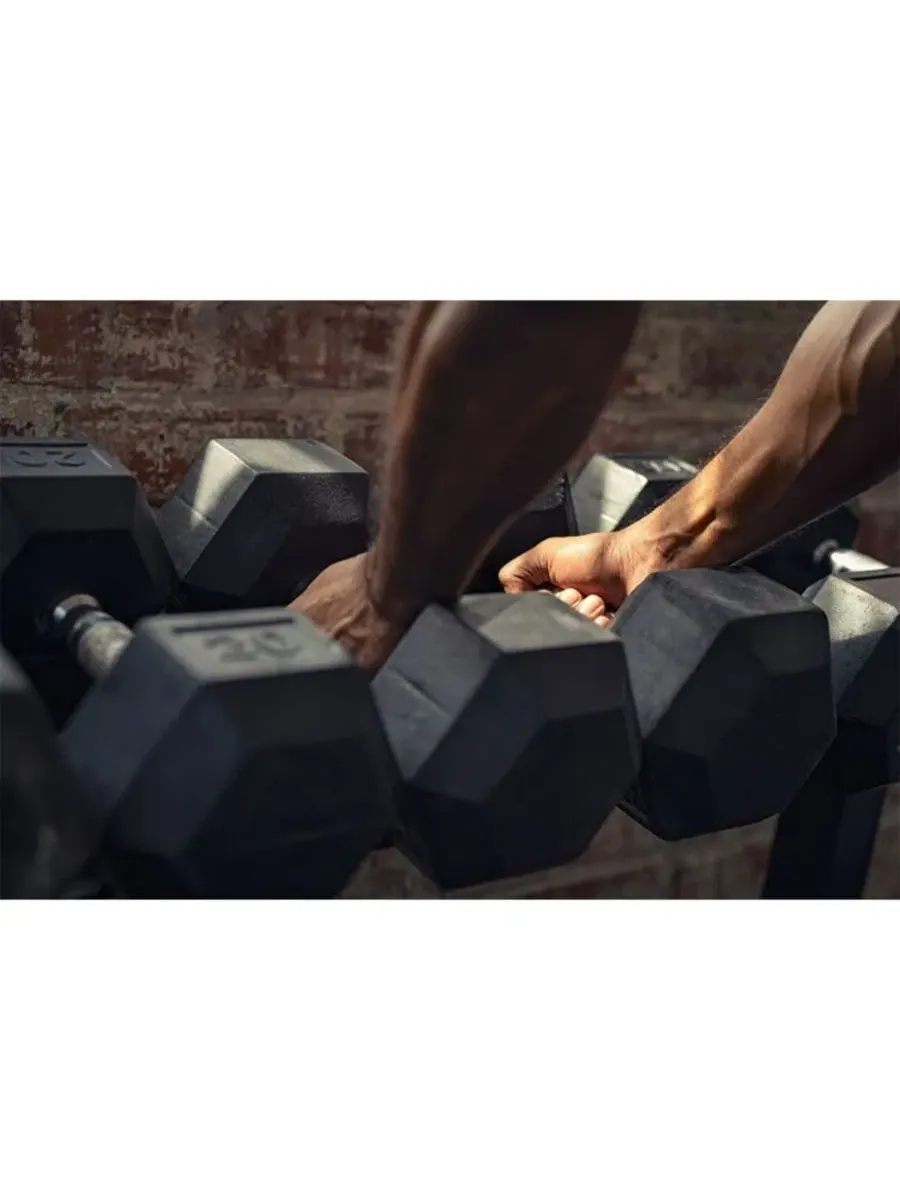 Набор шестигранных гантелей для силовых тренировок, 18 кг (около 18 кг) Signature Fitness — изображение 2 из 4, нет цвета