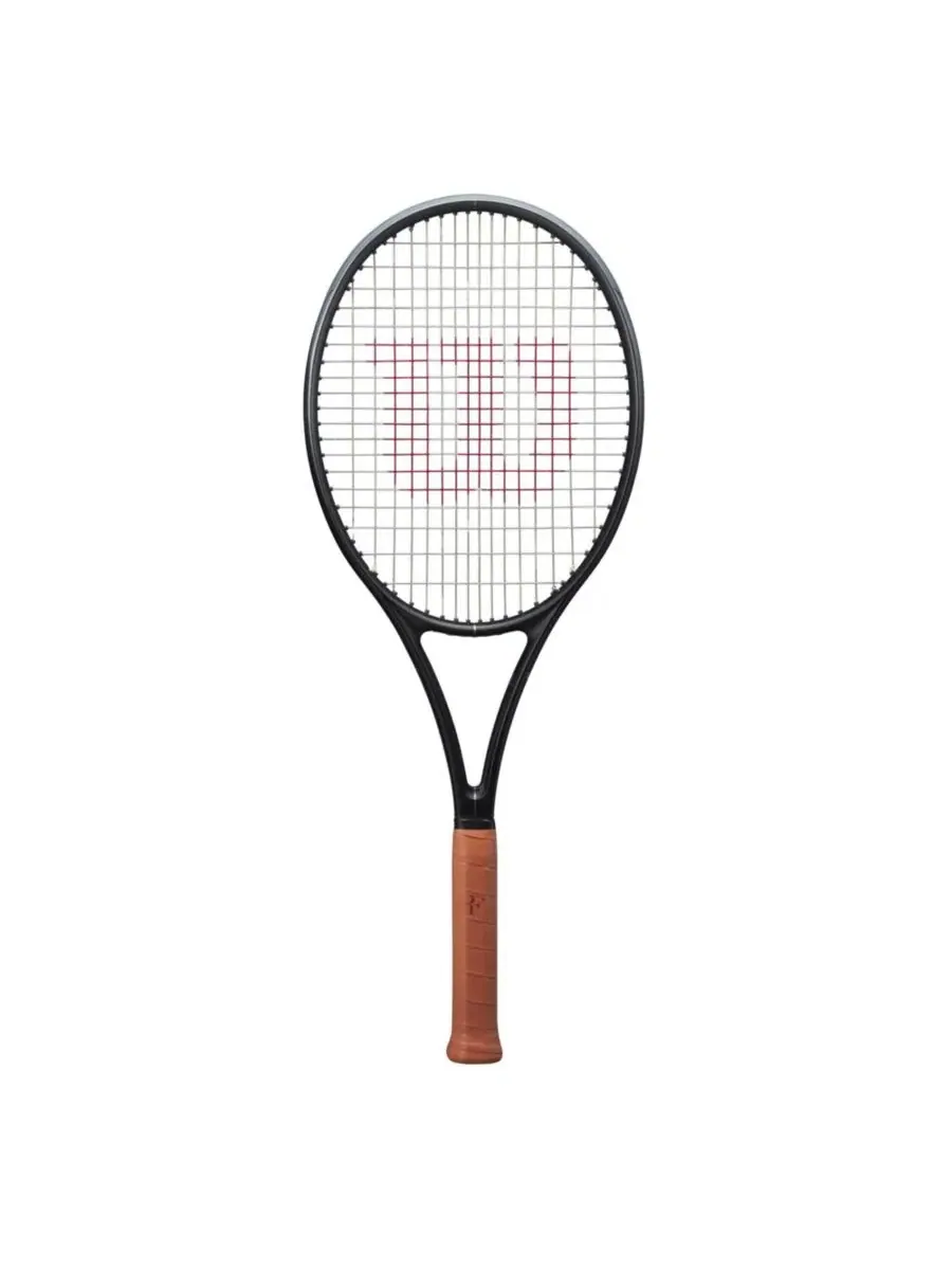 Теннисная ракетка RF 01 без струн Wilson