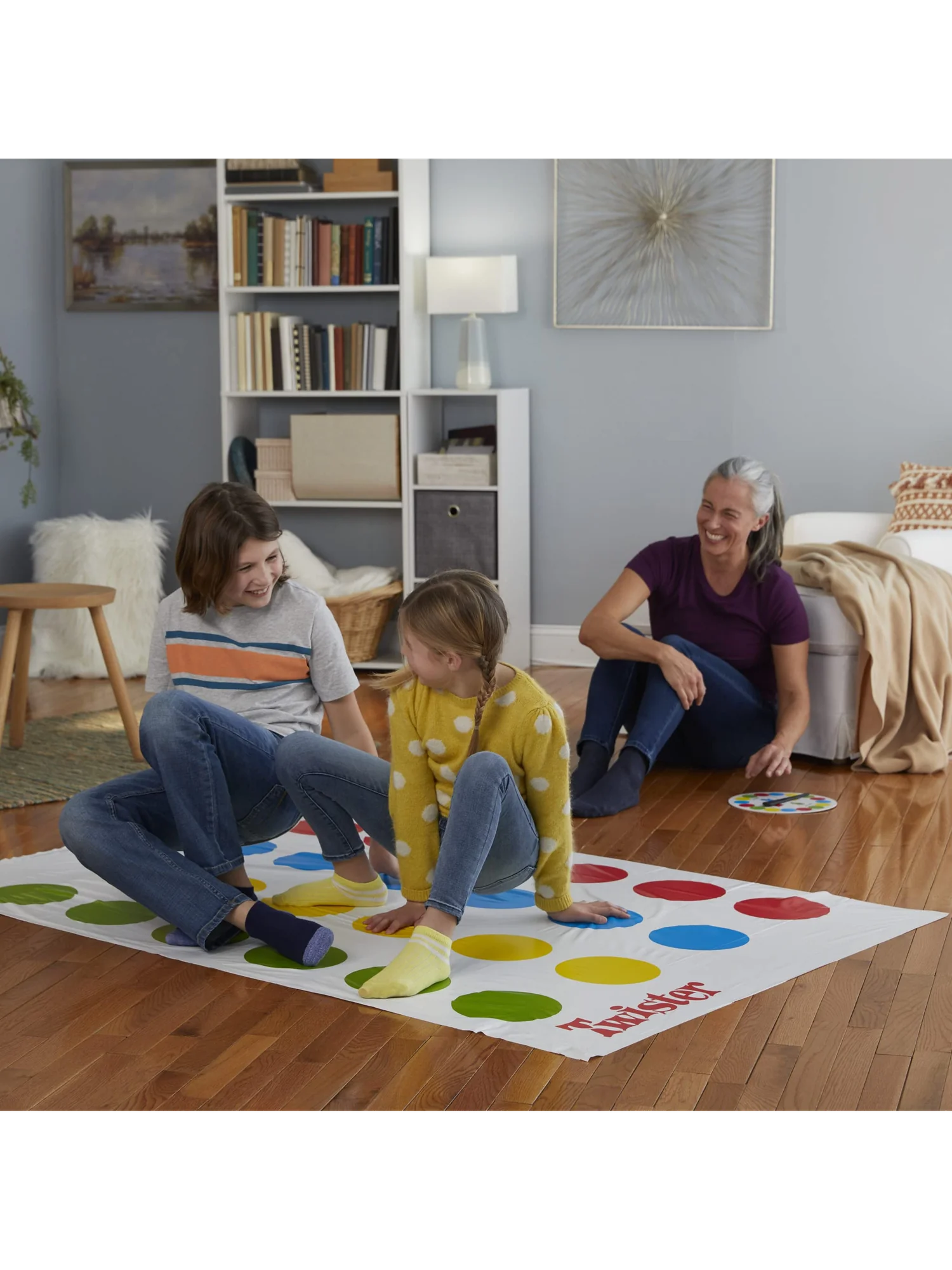 Hasbro Twister классическая настольная игра, цветной коврик — изображение 5 из 11, разноцветный