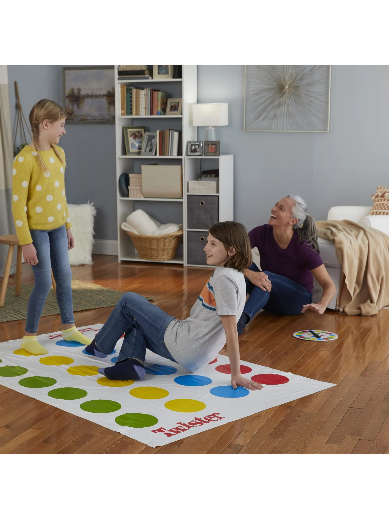 Hasbro Twister классическая настольная игра, цветной коврик — изображение 9 из 11, разноцветный