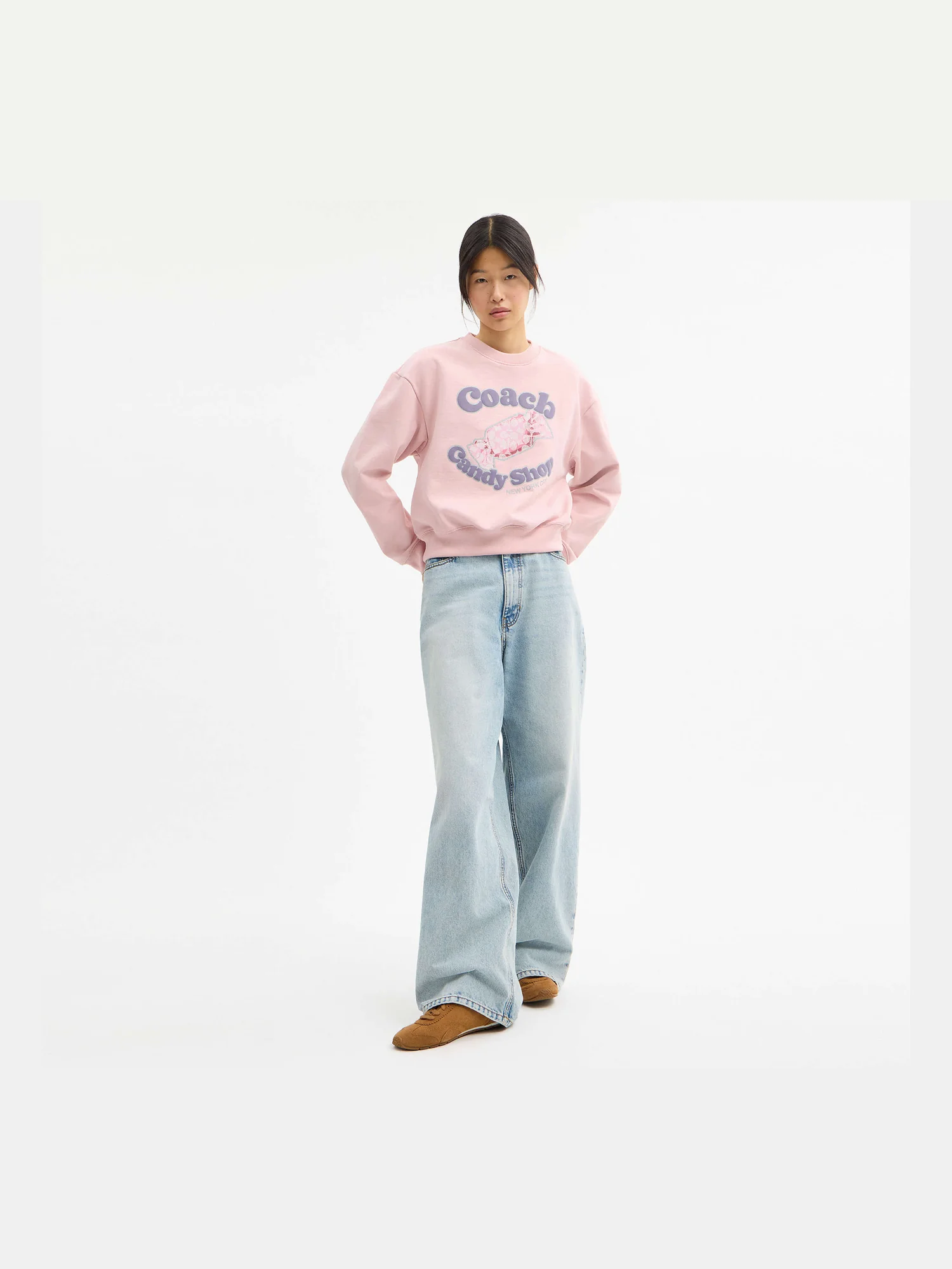 Свитшот Coach Candy Shop с круглым вырезом — 8