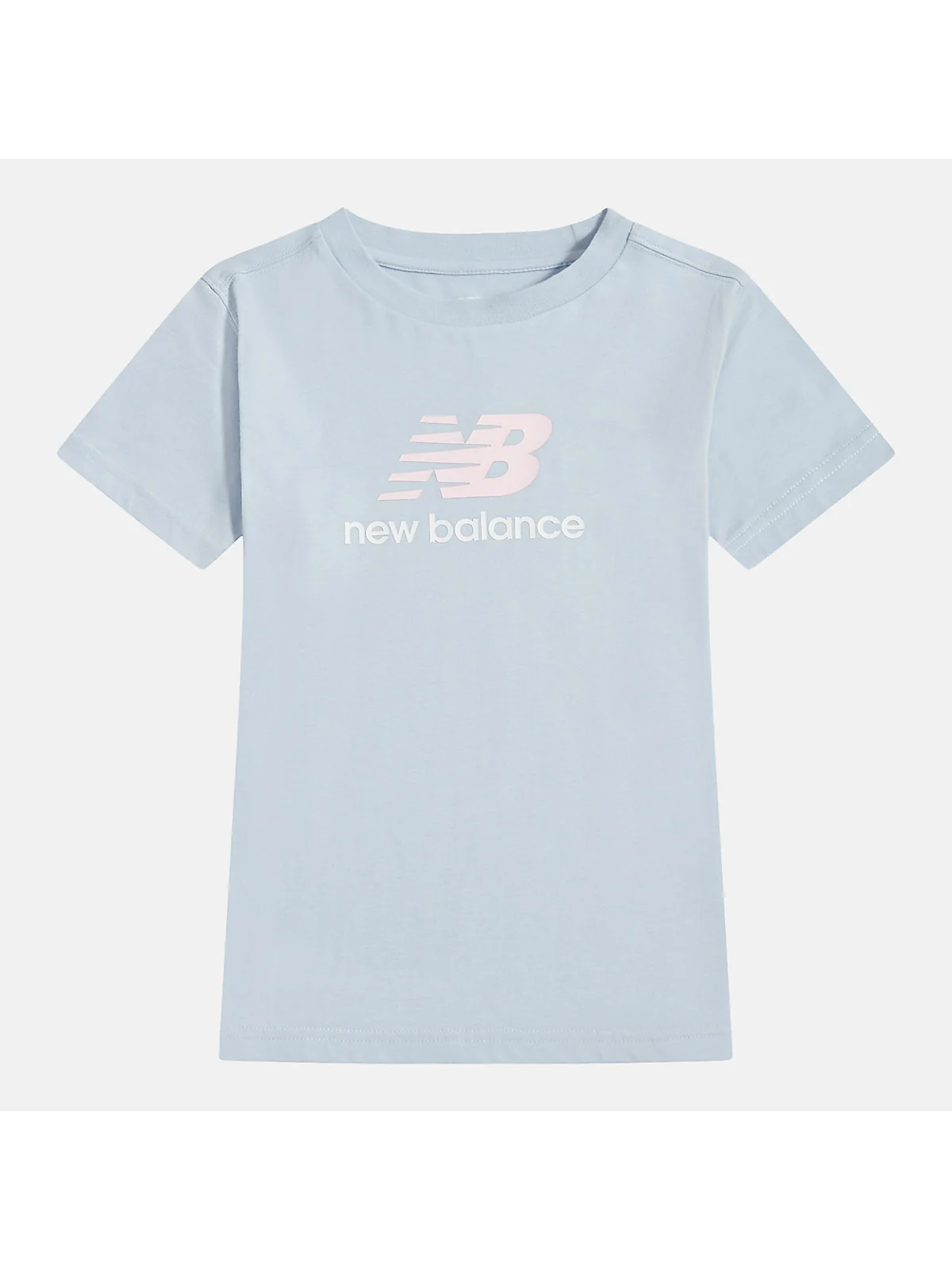 Розовая детская футболка New Balance с логотипом, вид спереди.