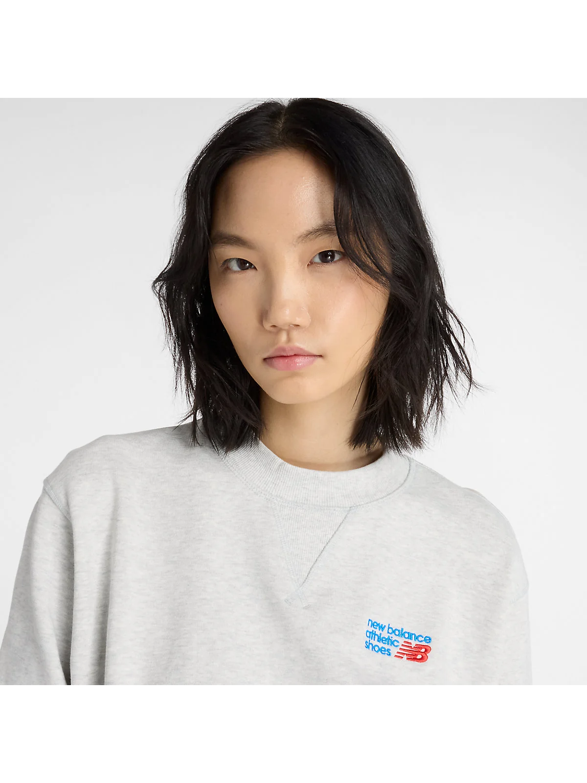 New Balance Athletics Premium Logo Relaxed Crop Crew — 3