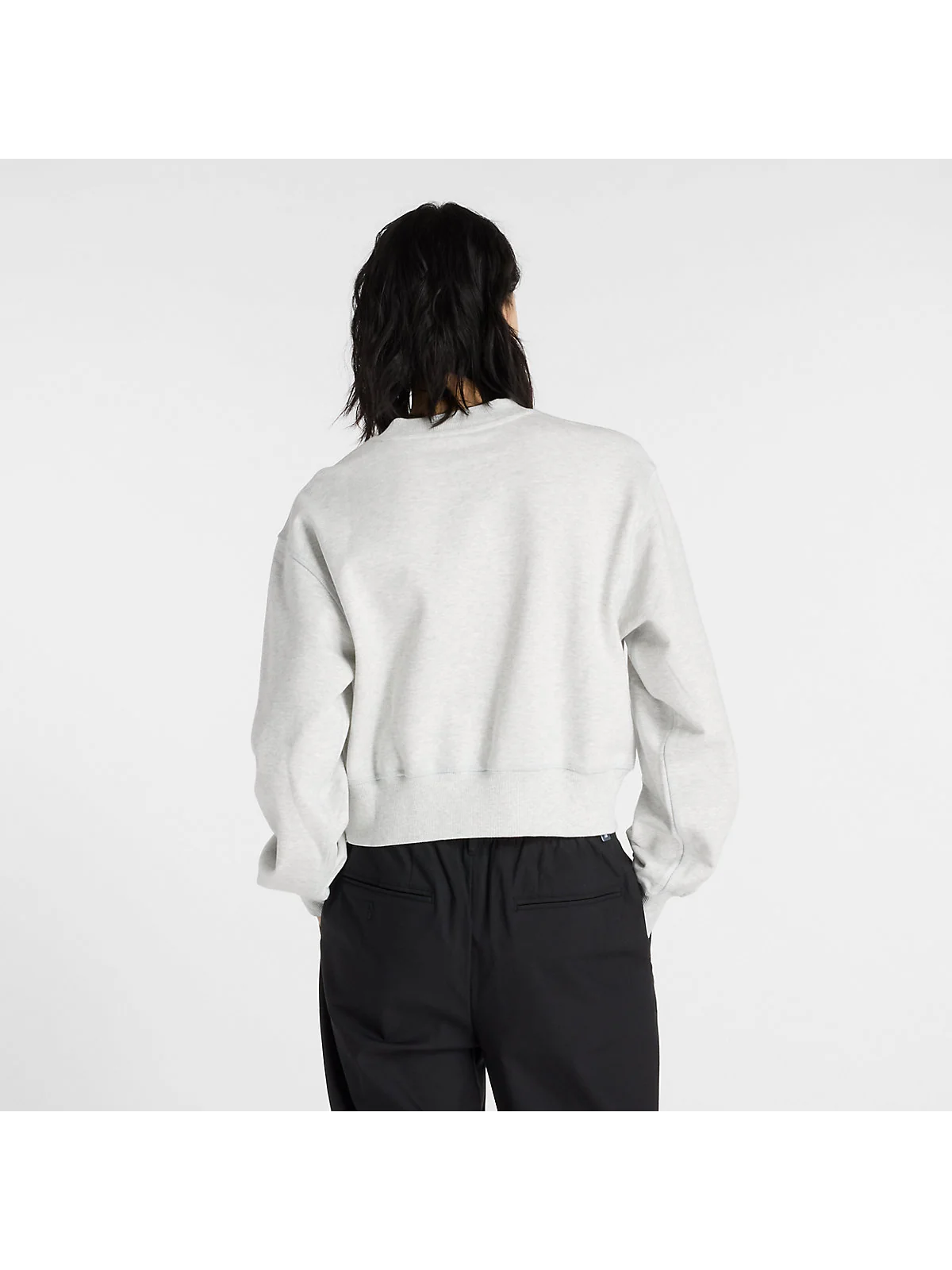 New Balance Athletics Premium Logo Relaxed Crop Crew — 4
