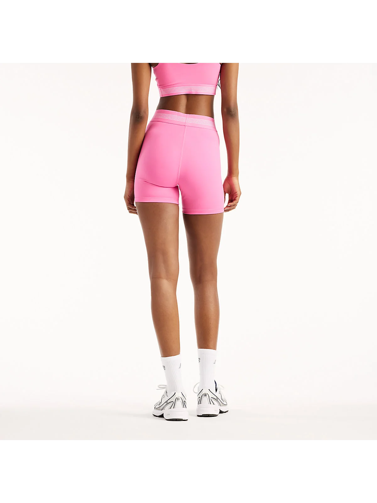 Женские шорты New Balance AC Fitted Short 5" — 4