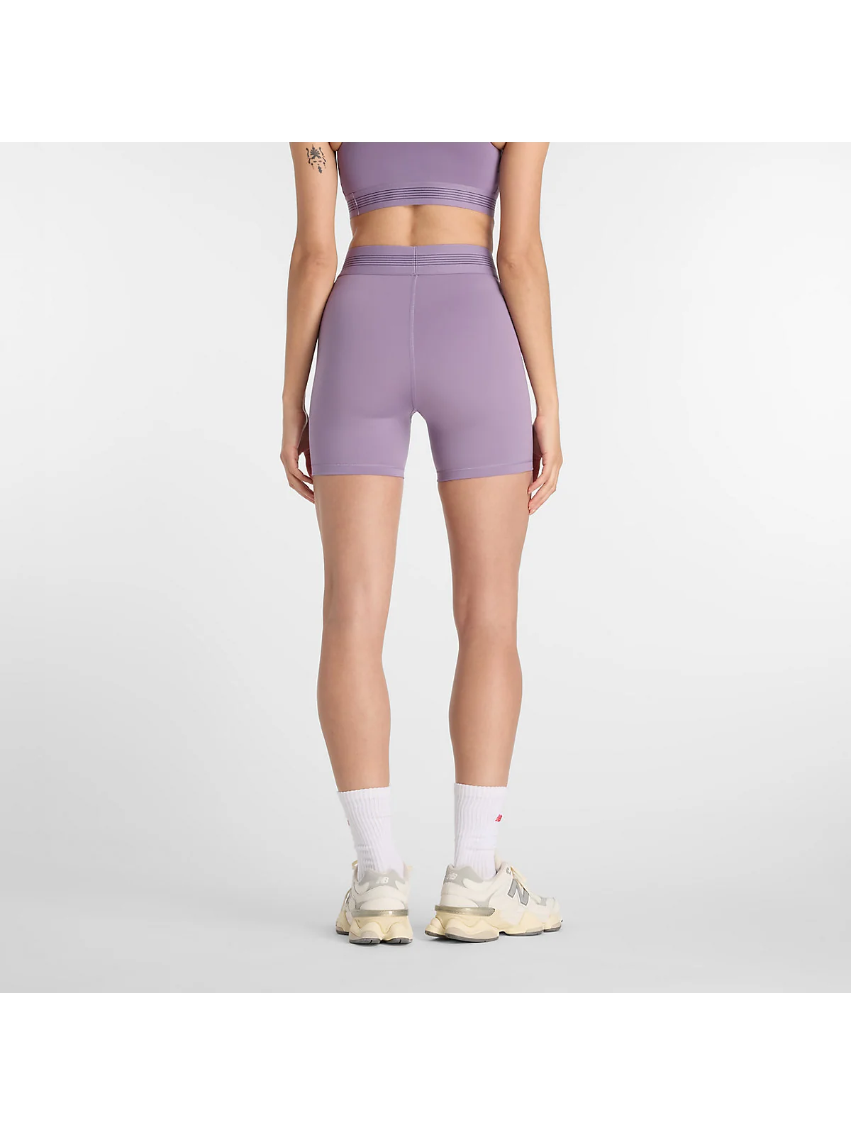 Женские шорты New Balance AC Fitted Short 5" — 4