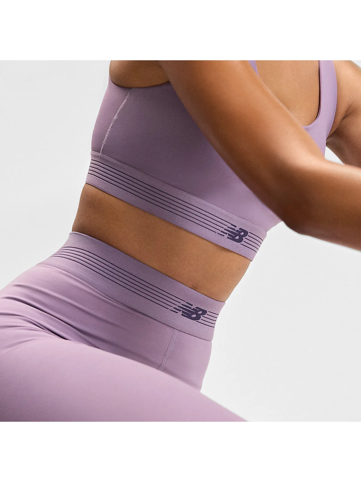 New Balance AC Legging 25" — 8