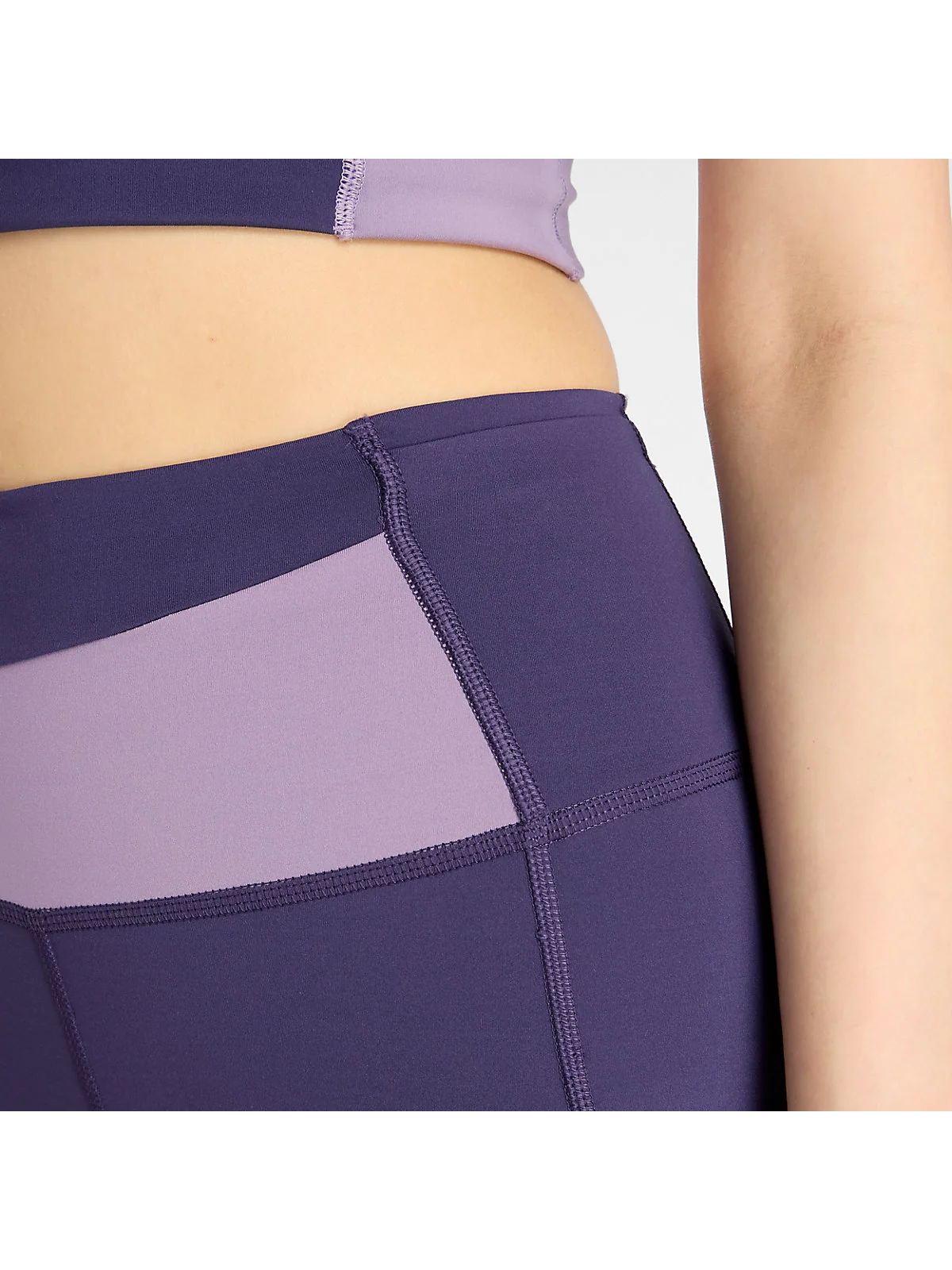Женские шорты New Balance RC Elite Storage Short 6" — 3