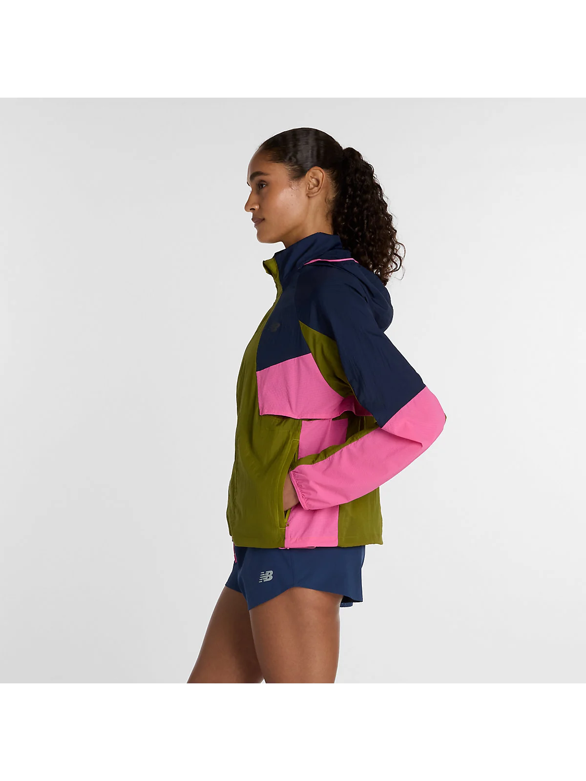Женская беговая куртка New Balance RC Jacket — 5