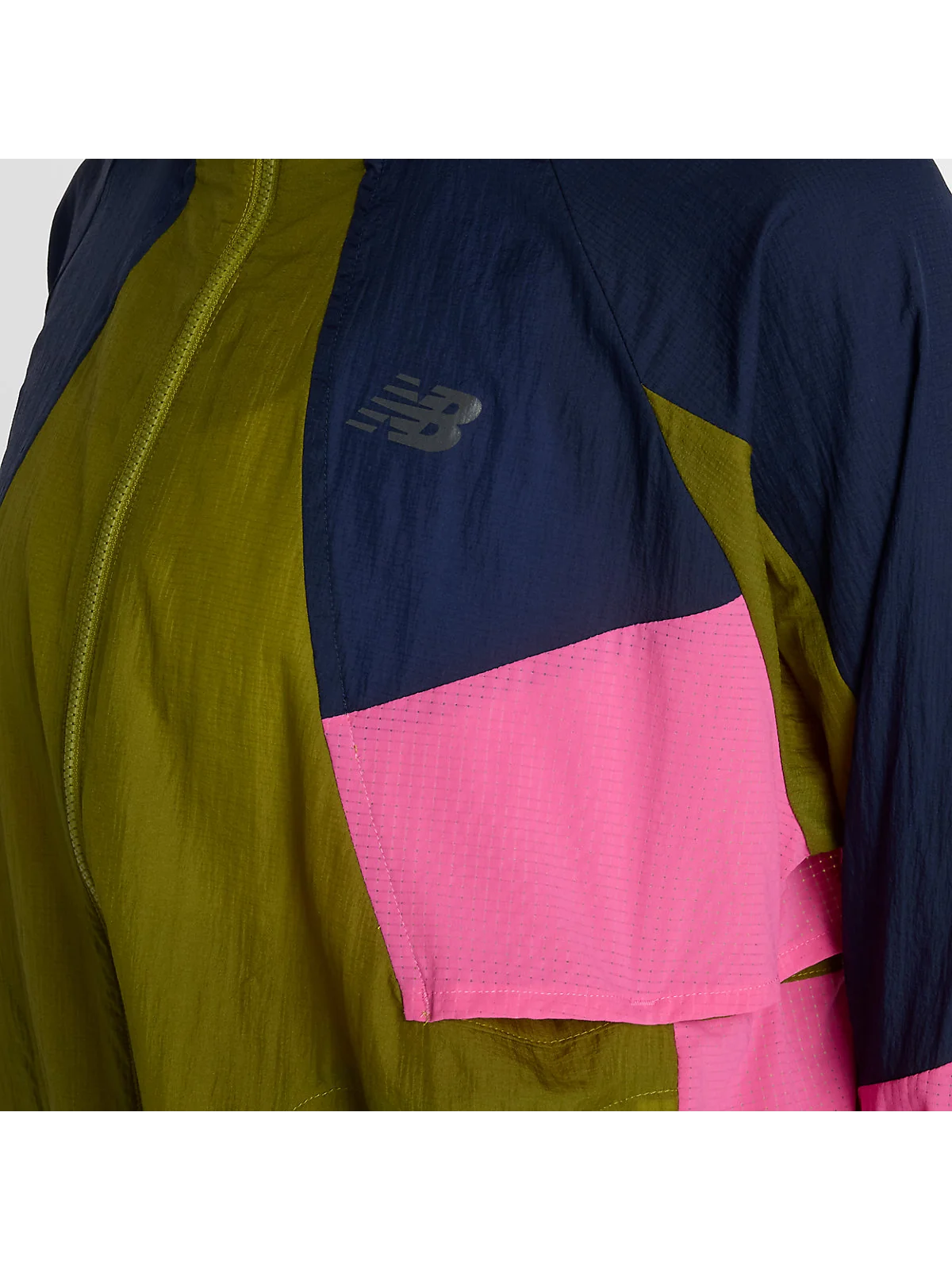 Женская беговая куртка New Balance RC Jacket — 9