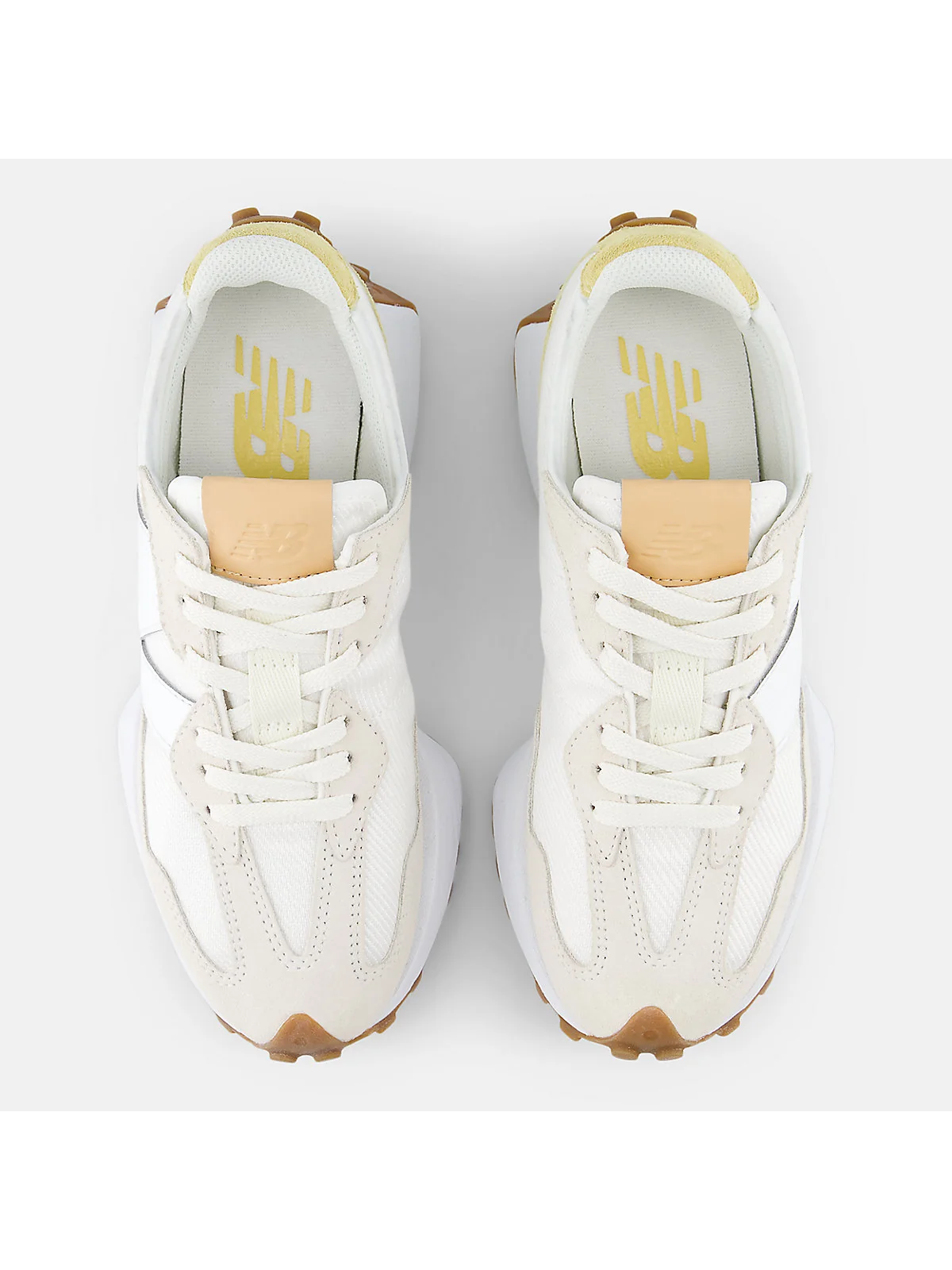 Подошва кроссовок New Balance 327 с контрастными вставками