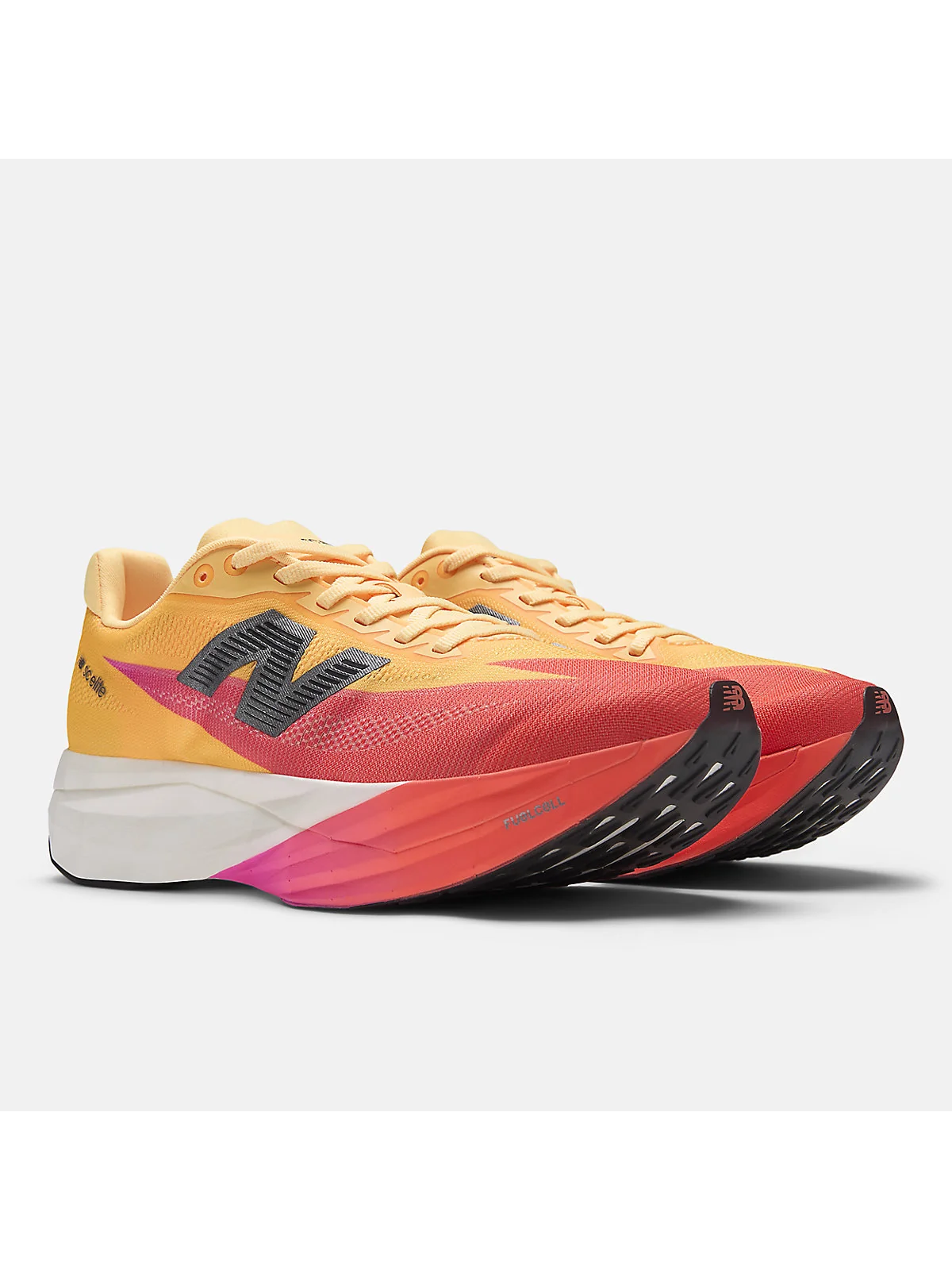 Кроссовки New Balance FuelCell SuperComp Elite v5 — 2