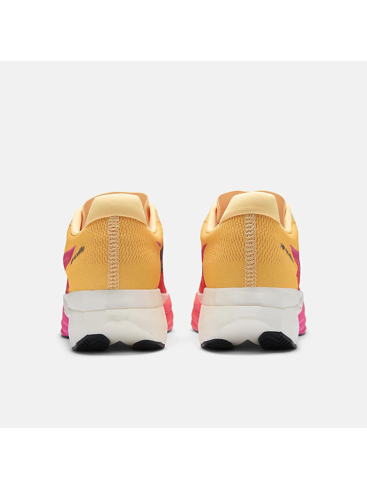 Кроссовки New Balance FuelCell SuperComp Elite v5 — 5